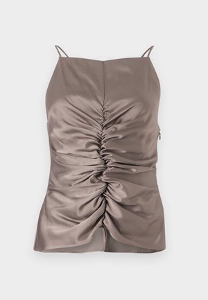 Jedwabny top w kolorze taupe z regulowanymi ramiączkami, z marszczeniem z przodu i zamkiem błyskawicznym z boku, o gładkiej fakturze i dopasowanym kroju.