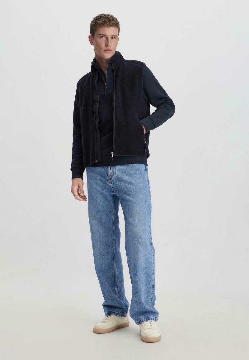 hessnatur Sweatshirt marine/blau