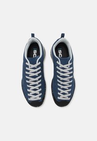 Scarpa MOJITO PLANET UNISEX - Trekingové boty - dark denim