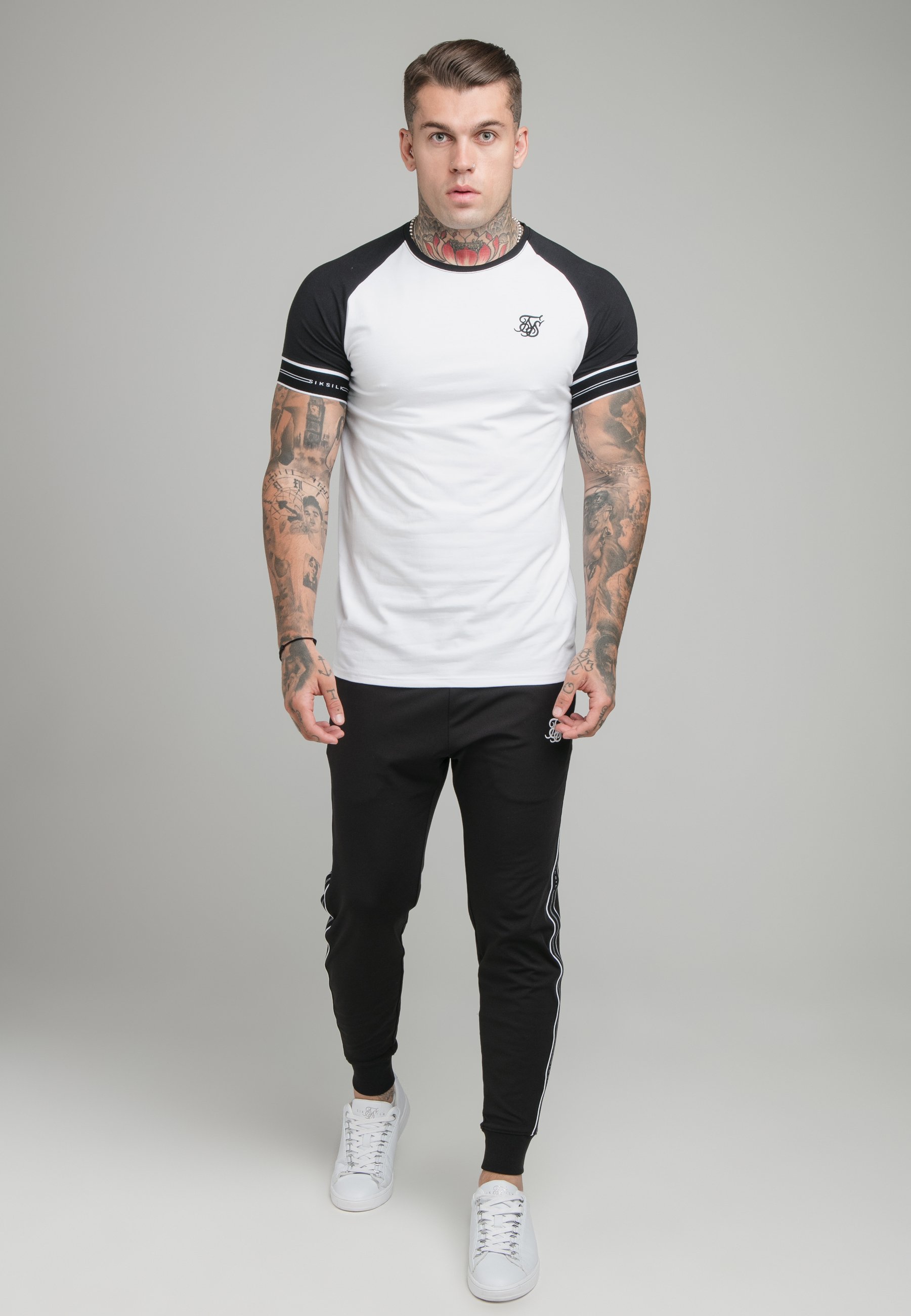 SIKSILK STATUS TAPE TEE - Camiseta estampada - black/white/negro - Zalando .es