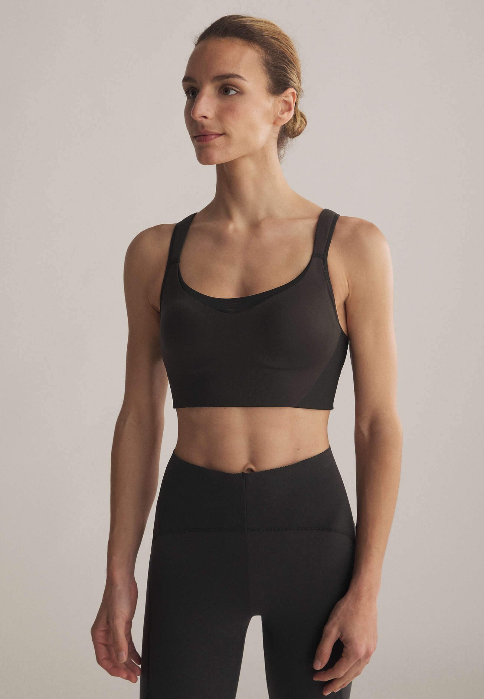 oysho sport bra