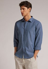 IUMAN Intimissimi Uomo Formální košile - hellblau j denim