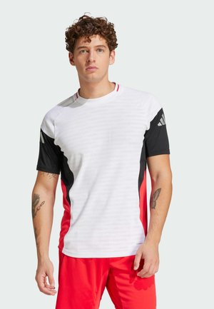 TIRO 25 PRO - Sports T-shirt - white   pure ruby