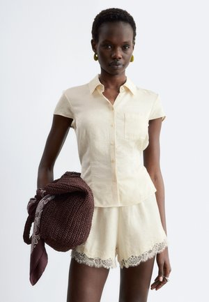 & OTHER STORIES, & OTHER STORIES TIE-BACK SHIRT - Bluza s gumbima - white