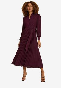 REGULAR FIT MIDI - Ingruha - cherry red