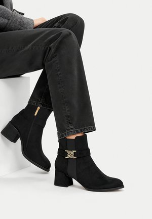 Nine West, NINE WEST ANKLE BOOTS WOMEN'S BLACK CEO-NIBAL-01 - Støvletter - black