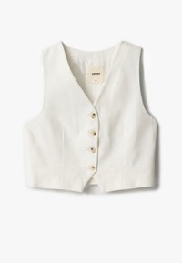 Gilet bianco in lino con design aderente, cinque bottoni e due tasche laterali; presenta un profondo scollo a V e una texture liscia.