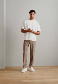 Lindbergh OVERSIZED - Basic póló - white