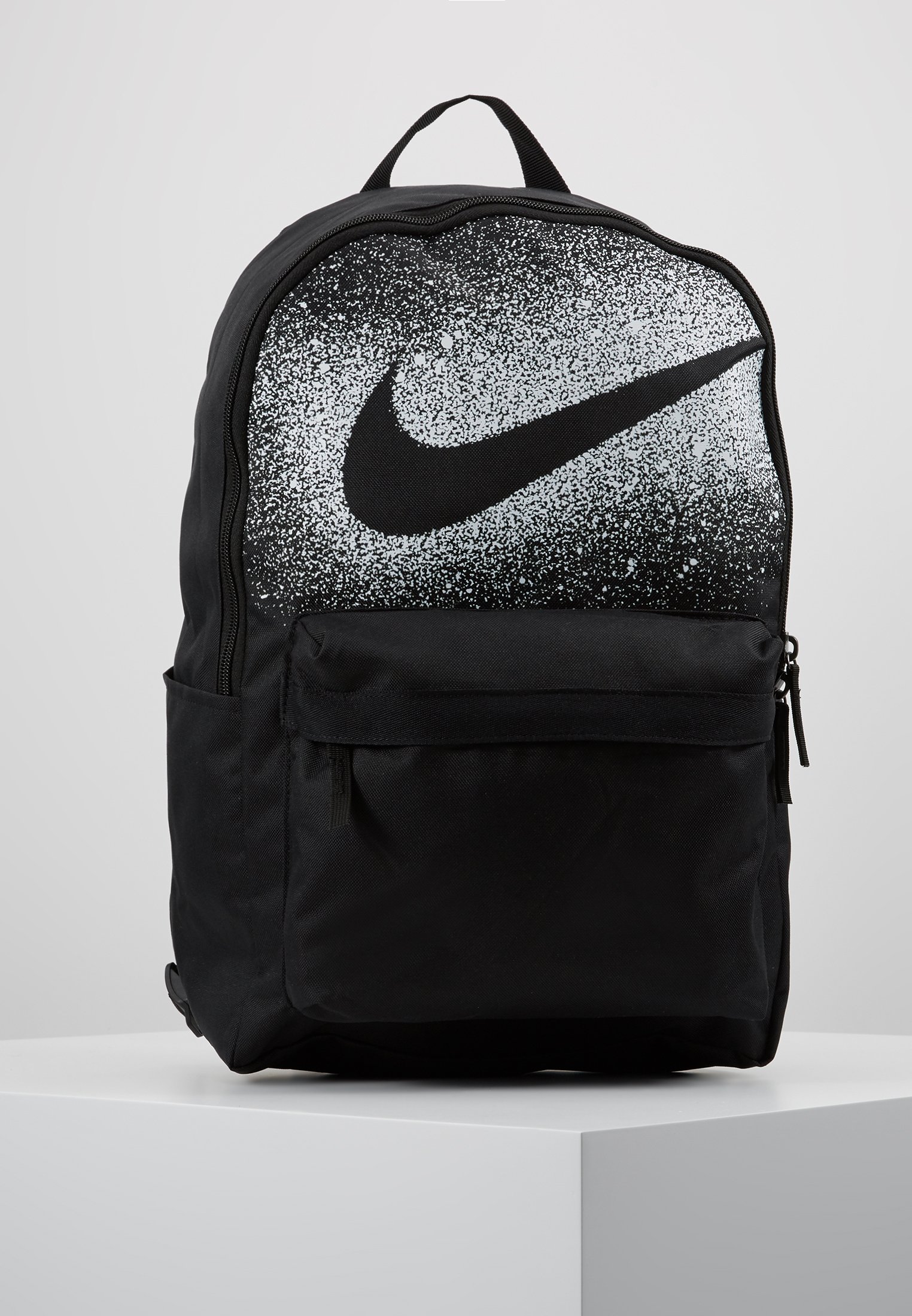 nike heritage black rebel backpack