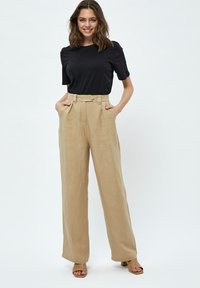 Minus MIMARLY LINEN PANTS - Kelnės -  sand