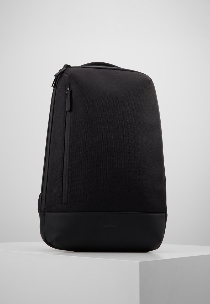 JOST sac à dos Kemi Courier Backpack Wine