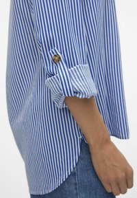 Vero Moda VMBUMPY L/S NEW NOOS - Hemdbluse - surf the web