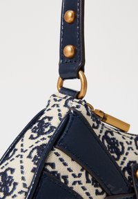 Guess MINTHA MINI TOP ZIP SHLDR BAG - Mala de mão - navy logo
