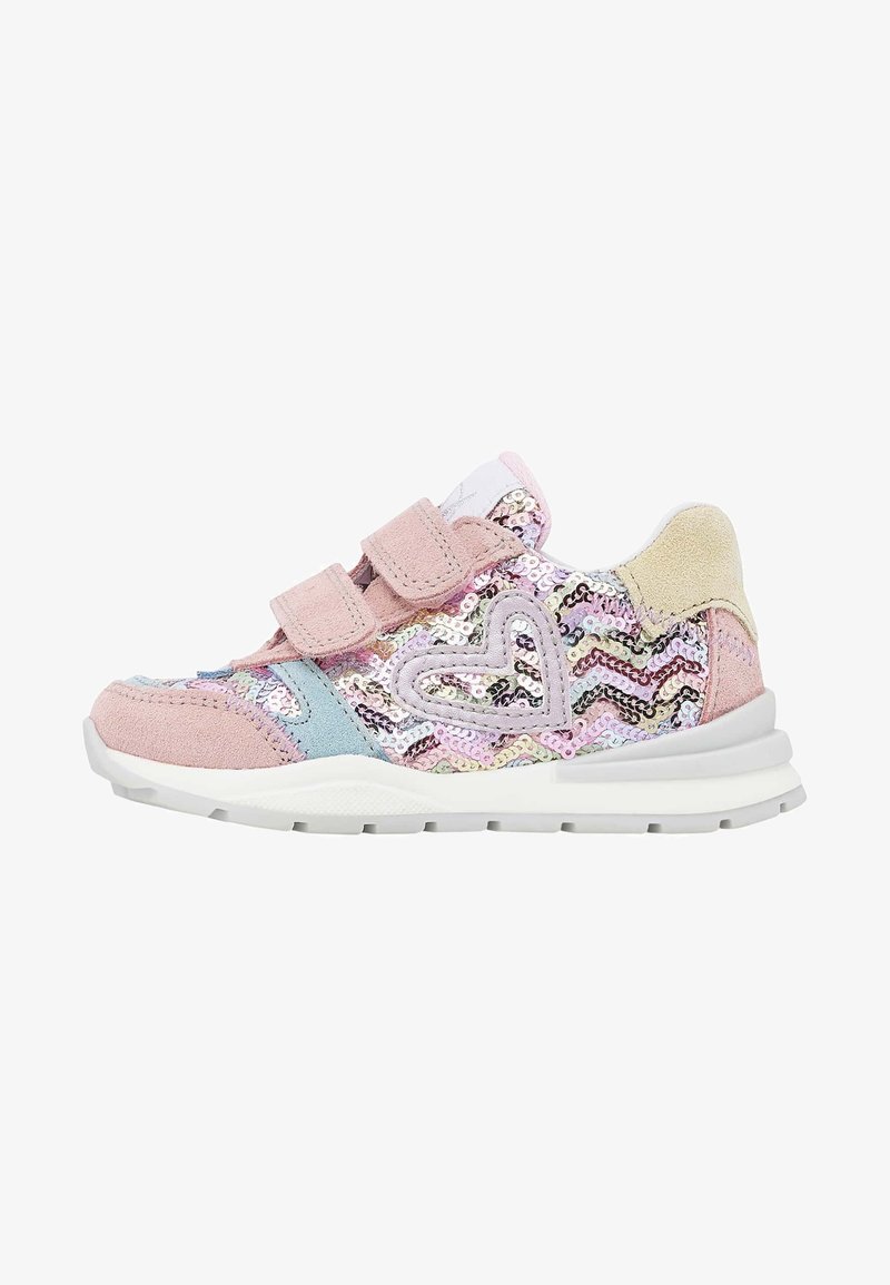 Sneaker rosa e blu con accenti di paillettes, caratterizzato da un design a cuore, doppie fascette in Velcro, una suola imbottita e materiale testurizzato.