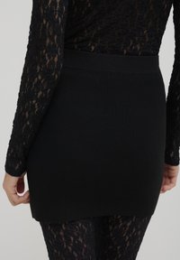Calliope BALLET - Minigonna - noir