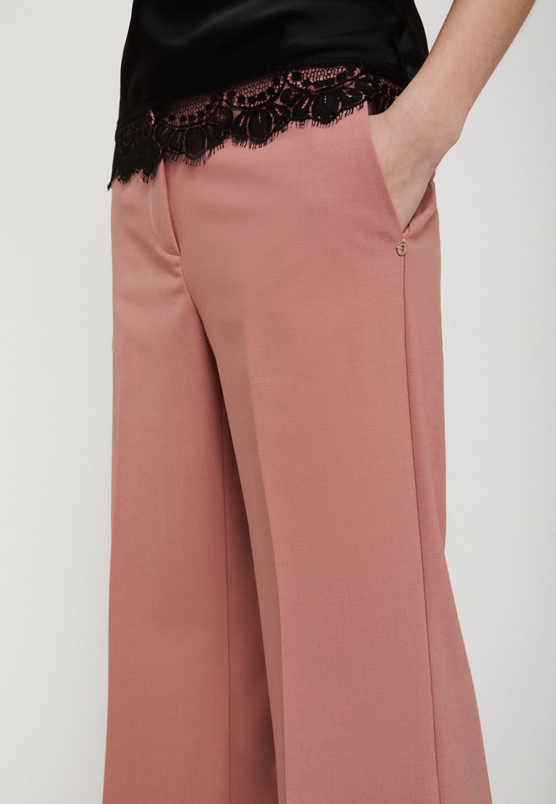 Pantalon Femme Ottod’ame - Couleur Rose, Neuf Avec étiquettes (réf. 4952013F183910)