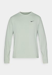 Valitud, jade horizon/black