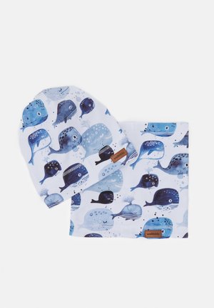 WHALES BEANIE AND LOOP SET - Snood - white
