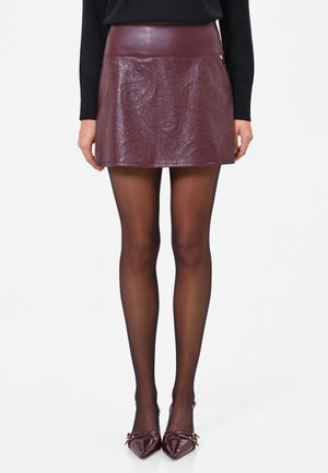 Rinascimento, GONNA TINTA UNITA - Mini skirt - bordeaux
