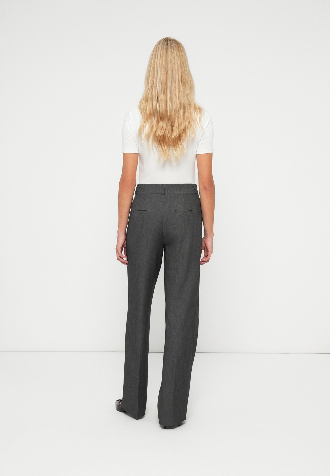 Wide-leg ONLHATTIE-LANA Straight Tapered Fit