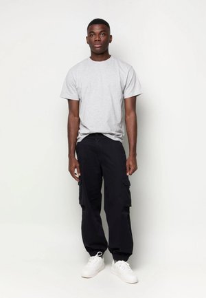 Balmohk, Cuff Pants - Cargobukser - black