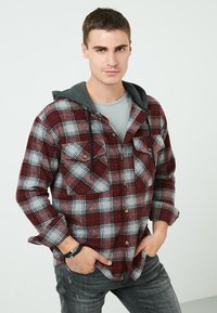 Buratti PLAID PATTERNED DOUBLE POCKET HOODED WINTER - Lengva striukė - bordeaux