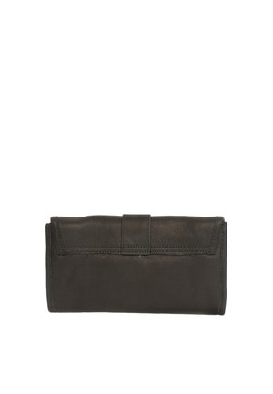 Portefeuille plié en cuir noir avec une fermeture à sangle cousue, présenté sur un fond blanc uni.