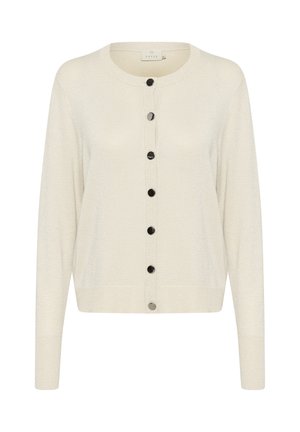 Lys creme cardigan lavet af et blødt, skinnende strikstof. Har lange ærmer, en rund halsudskæring og sorte knapper ned ad forsiden.