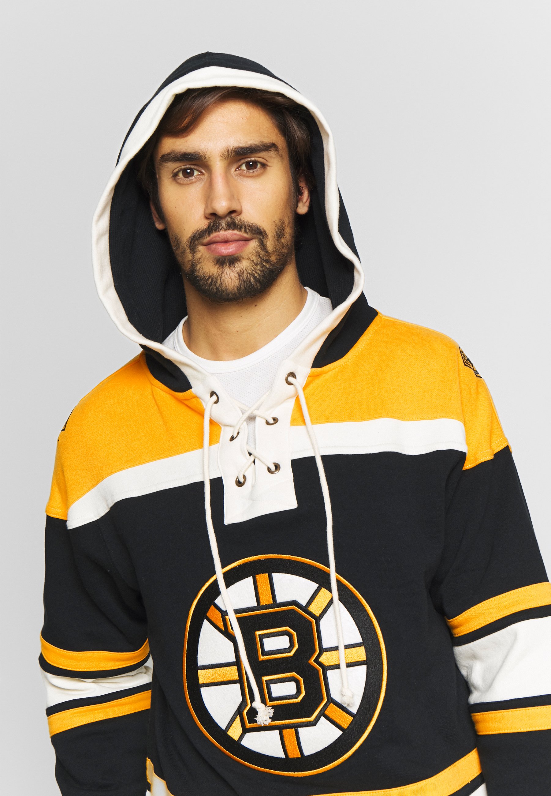 bruins lacer hoodie