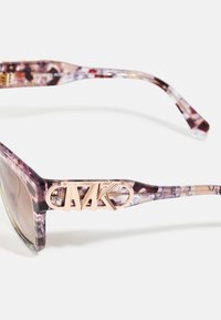 Michael Kors EMPIRE SQUARE - Saulesbrilles - pink tortoise