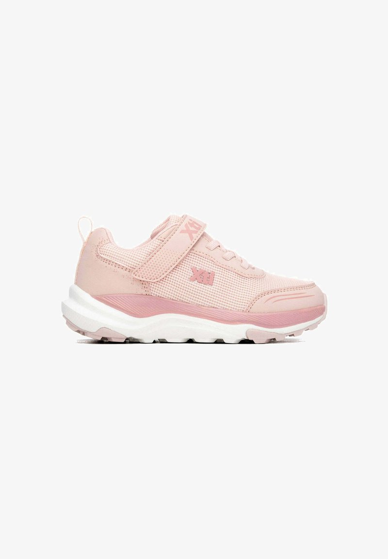 XTI ZAPATILLA DE NIÑA PLANO UNISEX