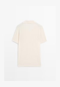 Selezionato, light yellow