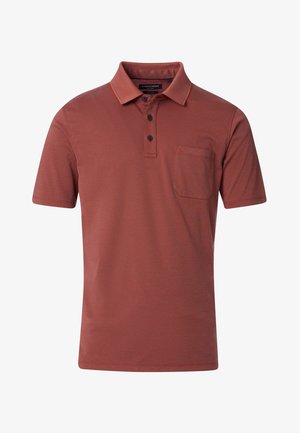 Bordeauxrotes Polohemd aus weichem Stoff, mit einer Knopfleiste mit drei Knöpfen und einer Brusttasche mit dezentem Logo. Kragen mit kontrastierendem Farbton.