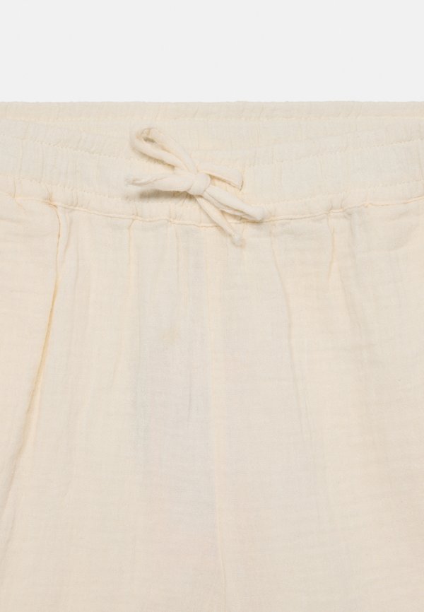 KOGTHYRA LIFE STRING - Shorts - birch3