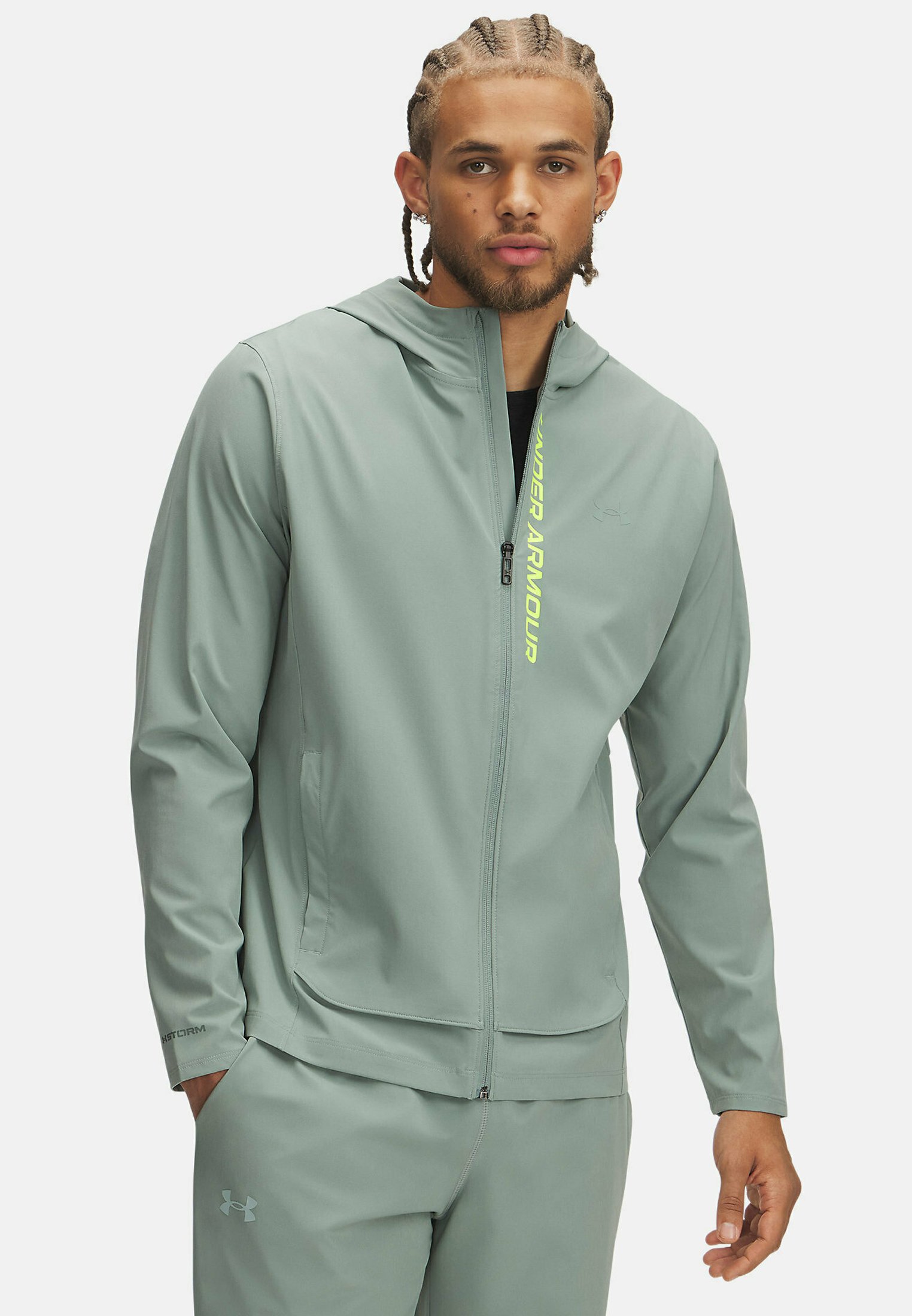 Under Armour OUTRUN THE STORM Veste de survêtement silica