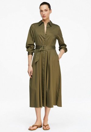 - Sukienka koszulowa