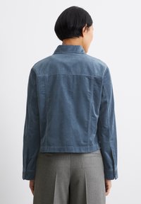 Marc O'Polo JACKET SHIRT DETAILS SLIGHTLY CROPPED - Giacca leggera - hazy blue