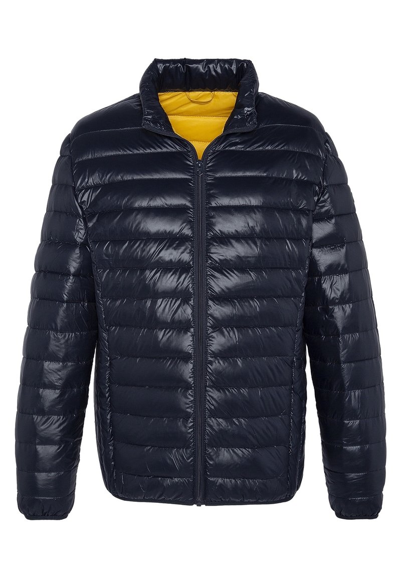 Námořnická modrá péřová bunda se zipem vpředu, prošívaným designem, vysokým límcem a vnitřním žlutým podšíváním; vyrobena z lesklého syntetického materiálu.