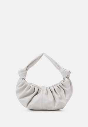 BOLSA DE MANO BEIGE CON CORREA Y CADENA B5-1 BOLSA DE MANO BEIGE CON CORREA Y CADENA B5-1