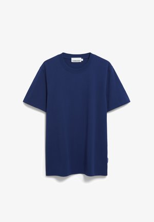 Marineblauwe t-shirt met korte mouwen van gladde katoenstof. Heeft een ronde halslijn en een klein merketiket aan de zijkant van de zoom.