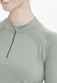Endurance HALEN SEAMLESS  - Långärmad tröja - agave green