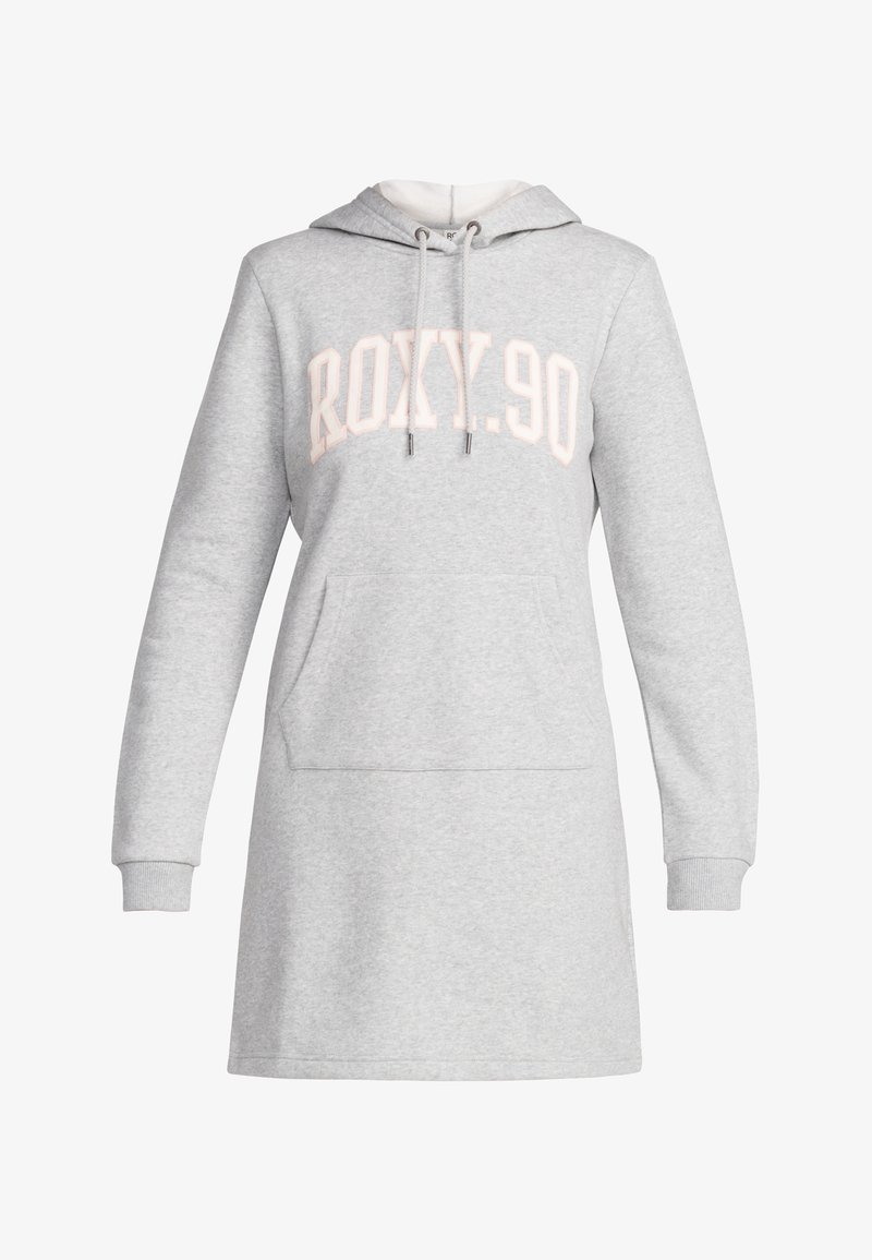 Robe sweat grise avec capuche, poche avant et poignets côtelés. Présente le logo "ROXY.90" en rose clair sur la poitrine. Texture de tissu douce.