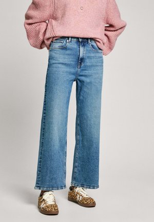Pepe Jeans UHW LEXA - Flared Jeans - medium used stone wash