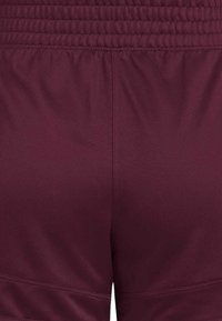 adidas Performance PACER  - Träningsshorts - aurora ruby   white