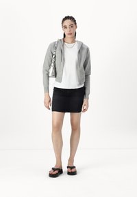 Gina Tricot HOODIE - Kardiganas - grey