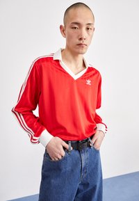 adidas Originals Polo - better scarlet
