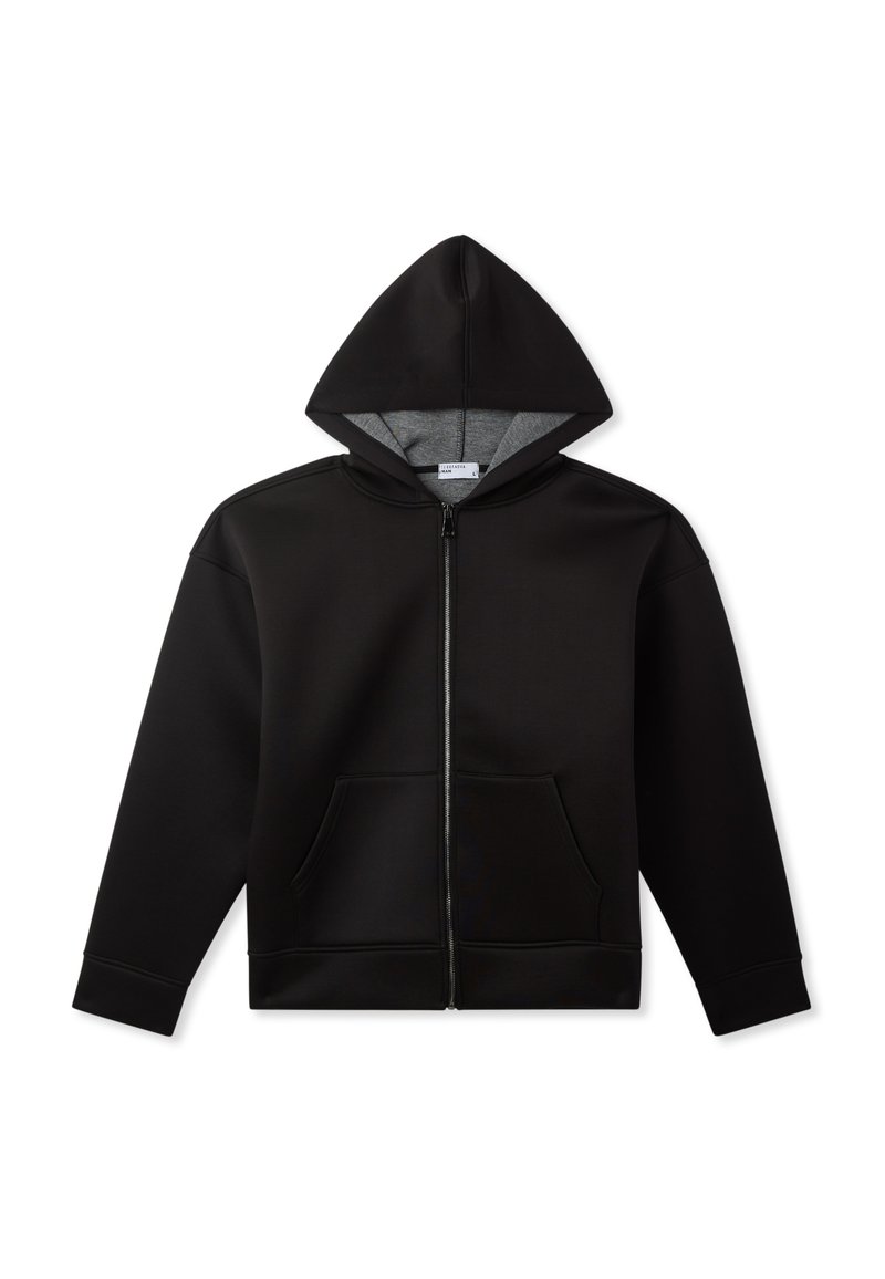 Felpa nera con zip, dotata di una ampia tasca frontale, foderata in morbido grigio all'interno del cappuccio e con polsini a coste sulle maniche. Tessuto liscio.