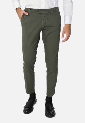 CAPRI - Chino - verde militare