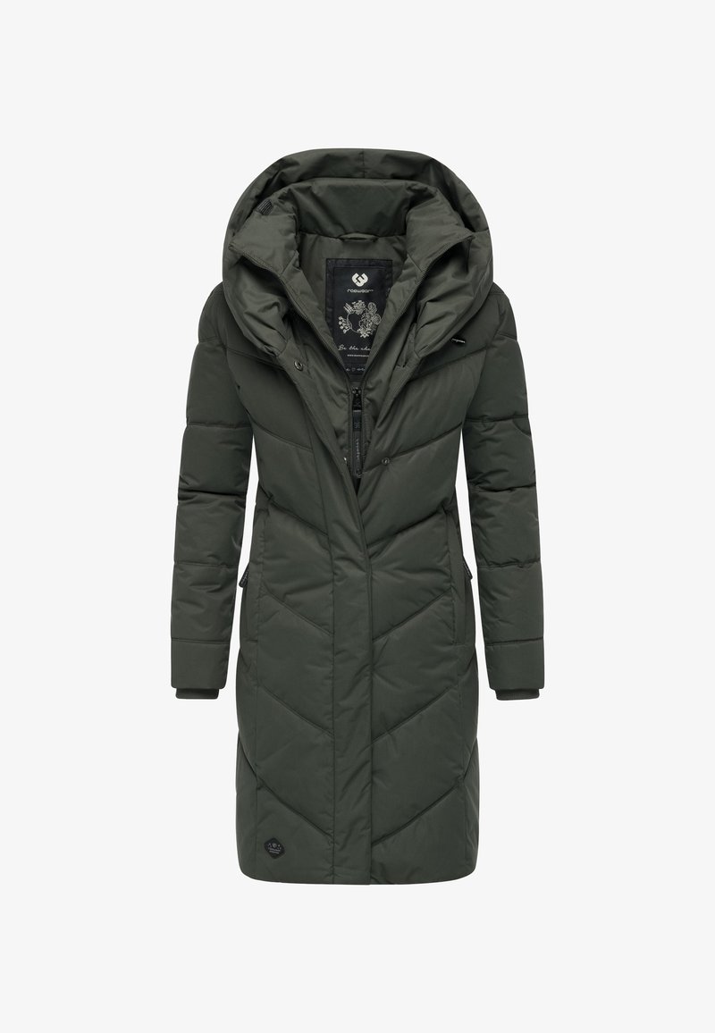 Zelena prešita puhovka s kapuco, z zasnovo prešitega vzorca, sprednja zadrga in stranskimi žepi. Mehka, gladka tkanina z mat zaključkom.