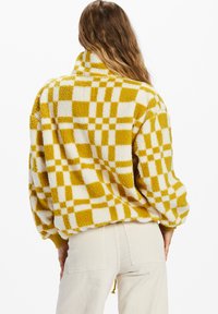 Billabong TIME OFF - Fleece trui - neon yellow  off white
